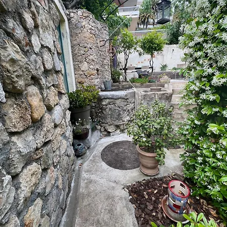 Charmante Maison De Village Avec Petite Piscine Privee بيت للعطل لو كانيت