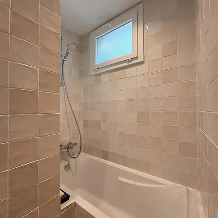 Feriehus Charmante Maison De Village Avec Petite Piscine Privee