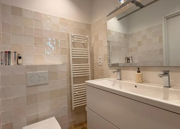 Charmante Maison De Village Avec Petite Piscine Privee * لو كانيت